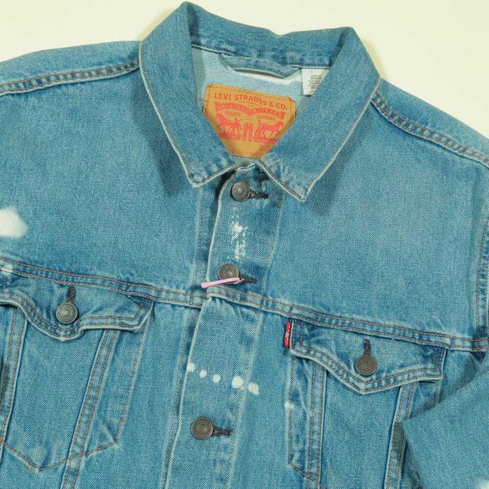 Levis Type 3 Denim Trucker Jacket Mens XL Blue Bleach Washed Distressed